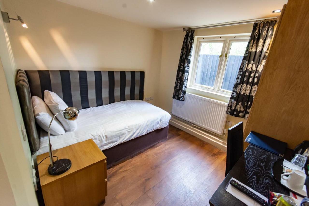 Great Manor & London Stansted Hallingbury